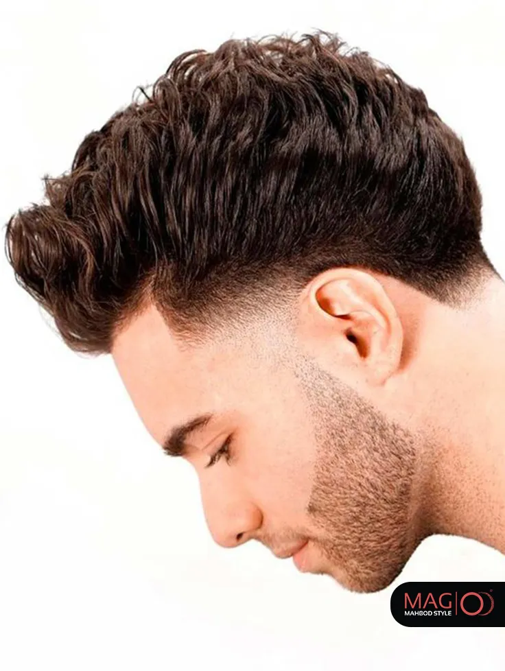 عکس پسر مو فرفری با ماسک